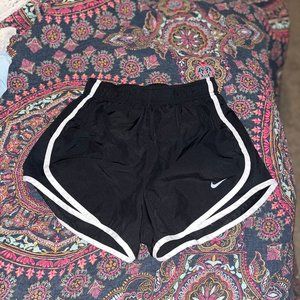Like New Black and White Women's XS Nike Shorts